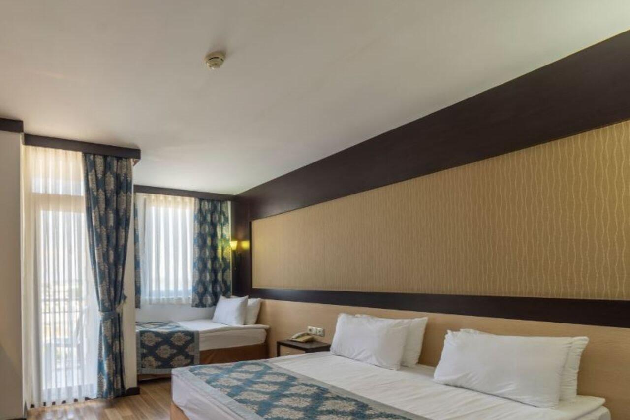 Amon - Adult Only Hotel